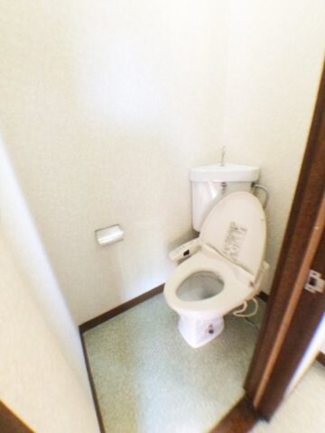 物件内観写真11　(トイレ)