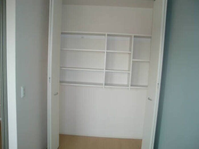 物件内観写真8　(収納)