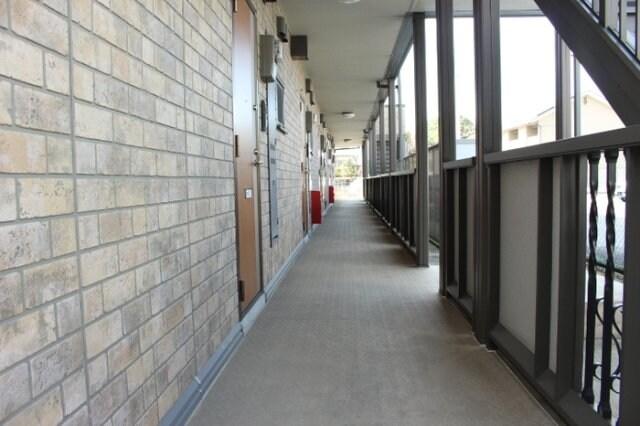 物件外観写真4　(ロビー)