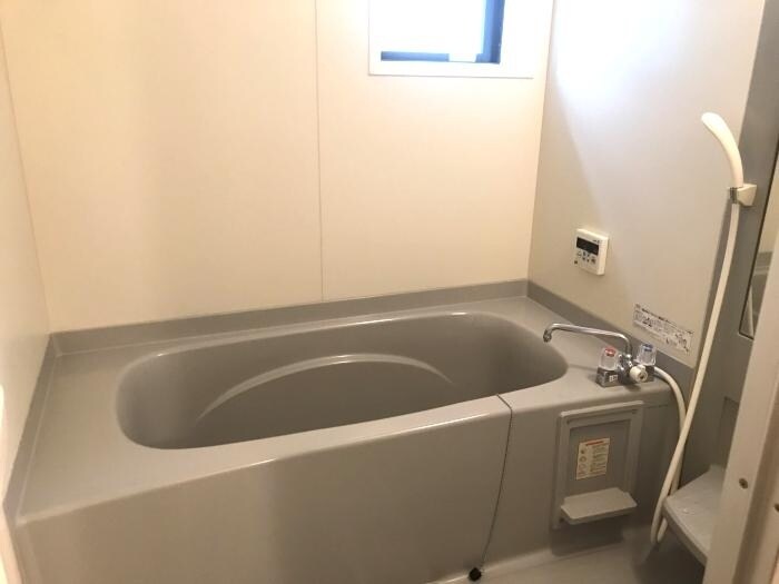 物件内観写真7　(浴室)