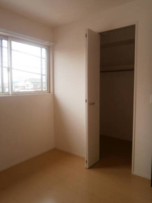 物件内観写真6　(201 収納)