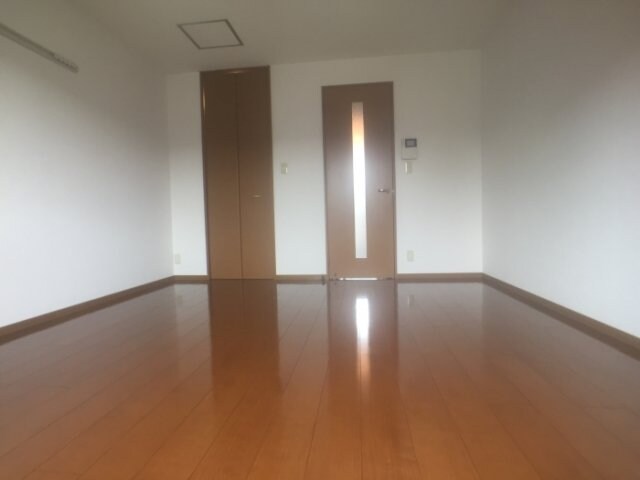 物件内観写真7　(LDK)