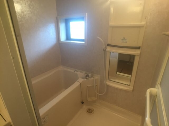 物件内観写真9　(浴室)