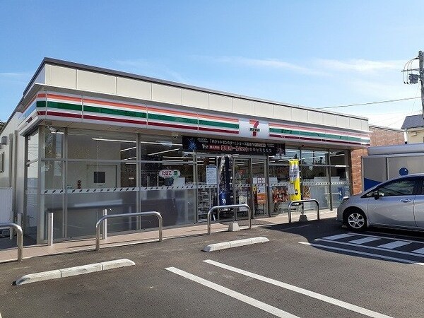 周辺環境(セブンイレブン簗瀬2丁目店まで400m)