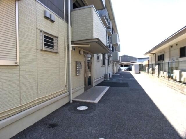 物件外観写真5　(ロビー)