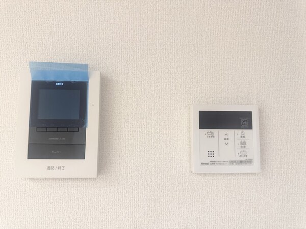 その他(モニター付きインターホン、追い炊き機能)