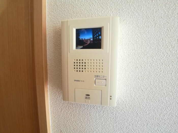 物件内観写真16　(カラーモニターインターホン)