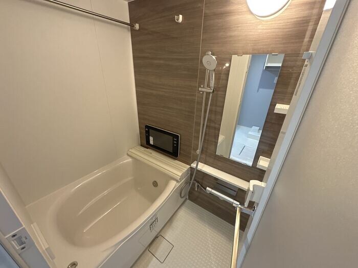 物件内観写真11　(浴室)