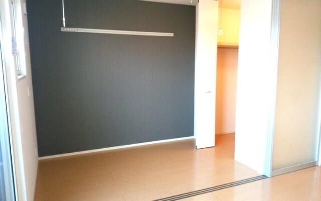 物件内観写真8　(洋室)