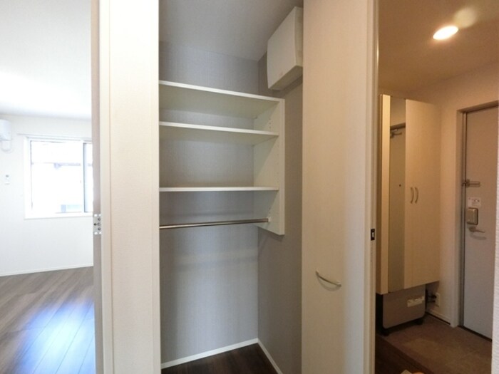 物件内観写真18　(収納)