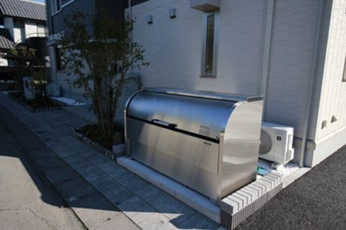 物件内観写真22　(敷地内ゴミステーション)