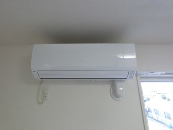 建物設備(エアコン)