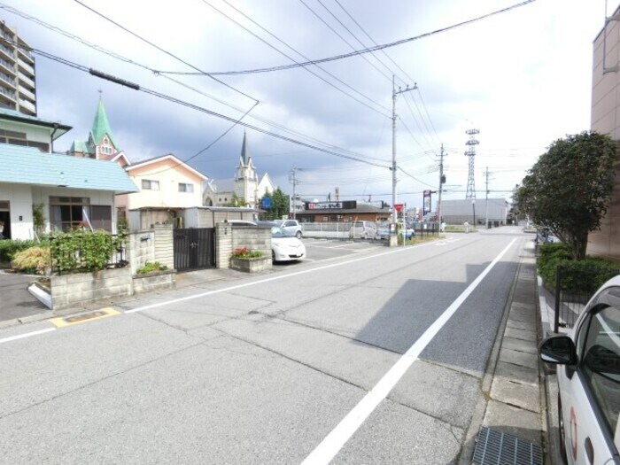 物件外観写真5　(物件北側・眺望)