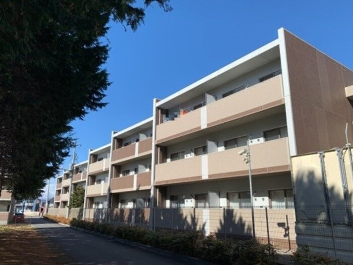 物件外観写真1　(建物外観)