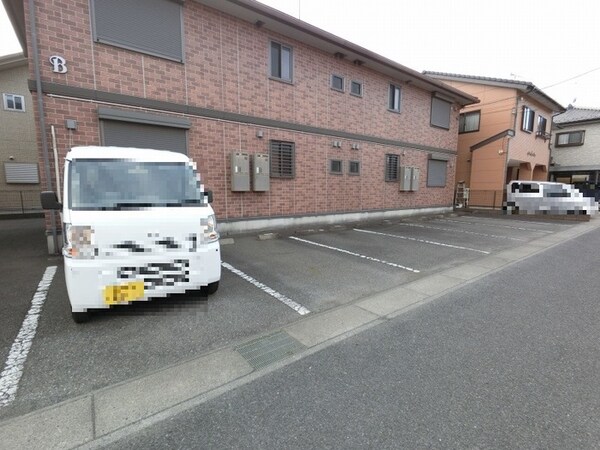 駐車場(駐車場)
