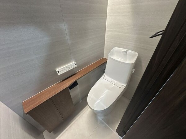 トイレ(トイレ)