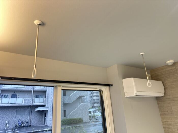 物件内観写真28　(室内物干し)