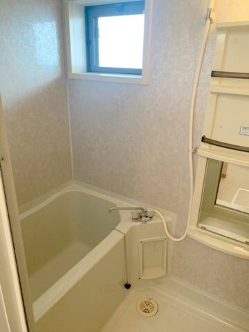 物件内観写真7　(浴室)