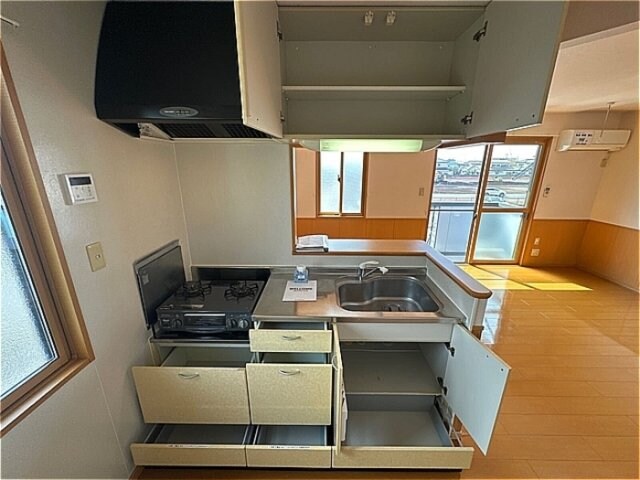 物件内観写真21　(キッチン・収納)