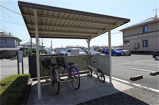 物件内観写真22　(駐輪場)