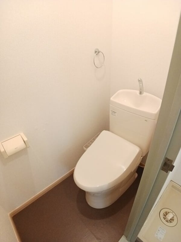 トイレ(トイレ)