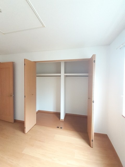 物件内観写真10　(収納)