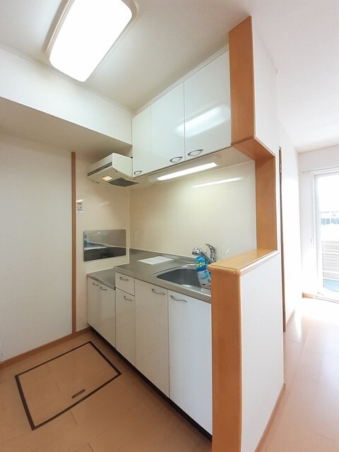 物件内観写真4　(キッチン)