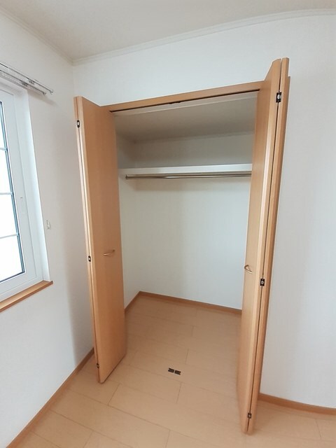 物件内観写真10　(収納)