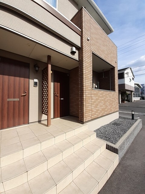 物件外観写真2　(その他共有部分)