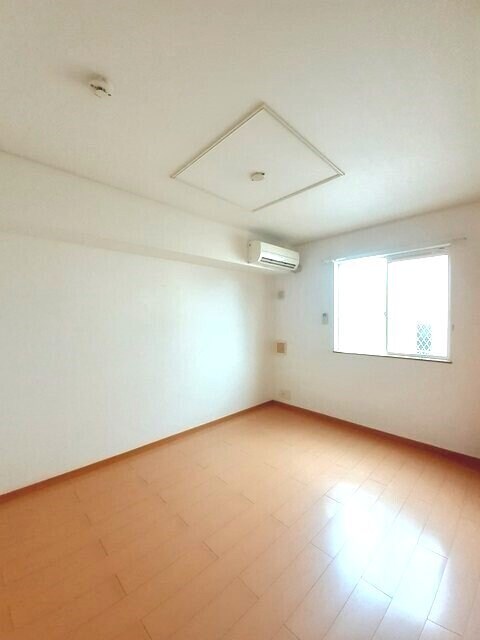 物件内観写真7　(その他部屋・スペース)