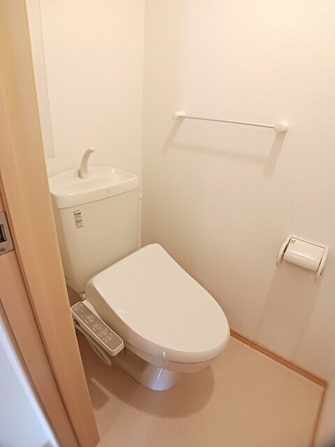 物件内観写真7　(トイレ)