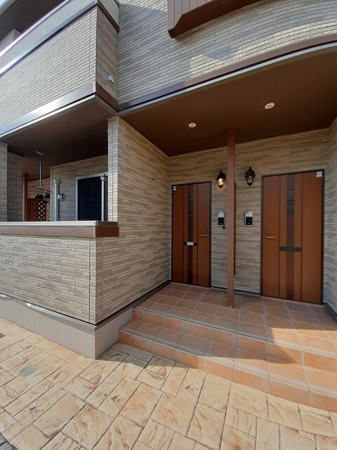 物件外観写真2　(その他共有部分)