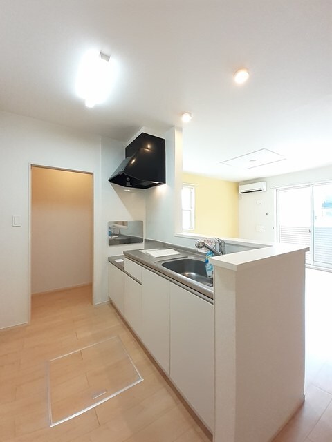 物件内観写真4　(キッチン)