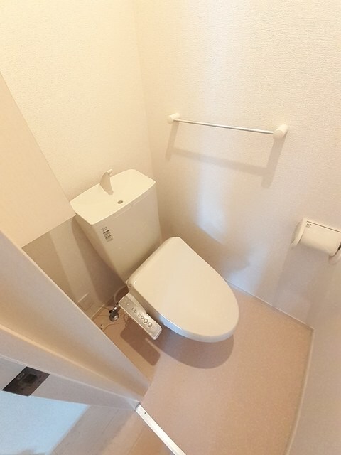 物件内観写真6　(トイレ)