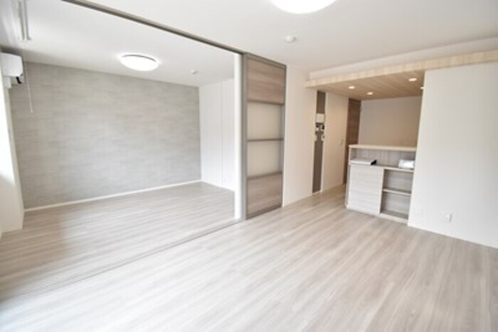 物件内観写真6　(ＬＤＫ１１．４帖＋洋室６帖)