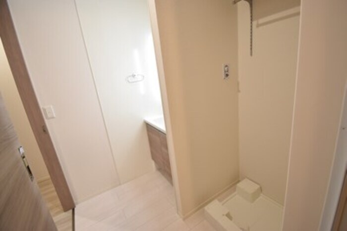 物件内観写真11　(室内洗濯機置場)