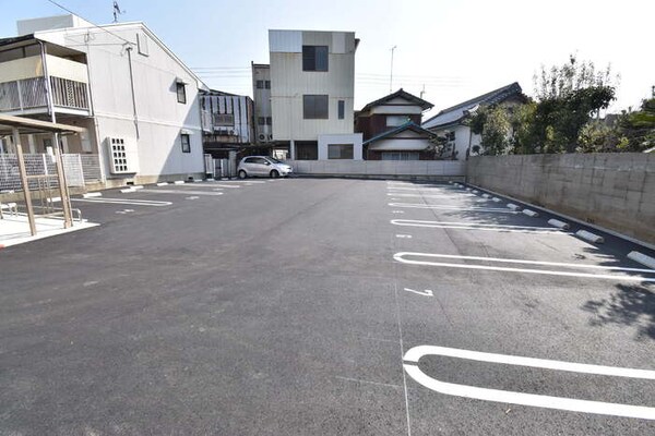 駐車場(駐車場)