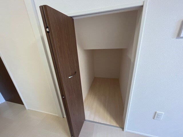 物件内観写真17　(収納)