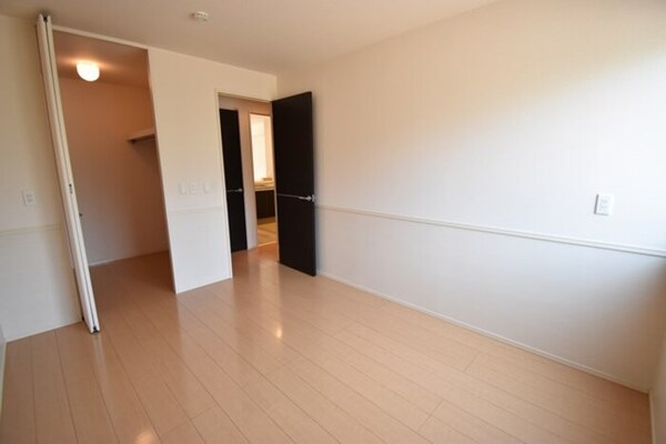 洋室(北洋室６帖)