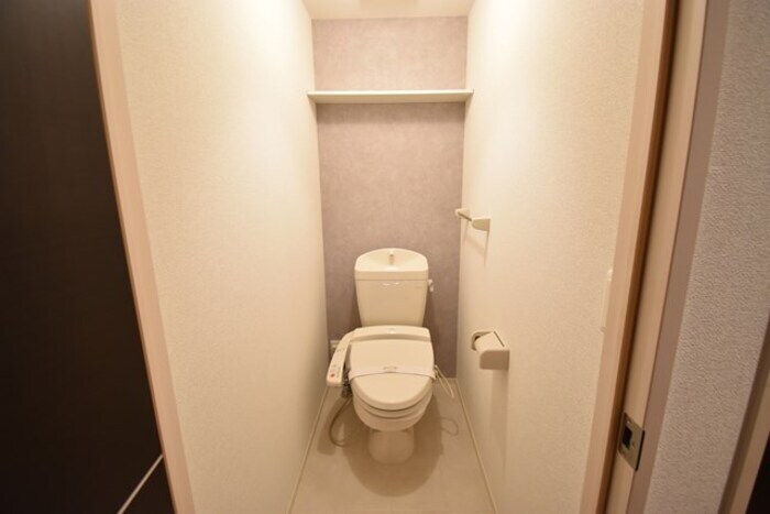 物件内観写真13　(温水洗浄暖房便座)