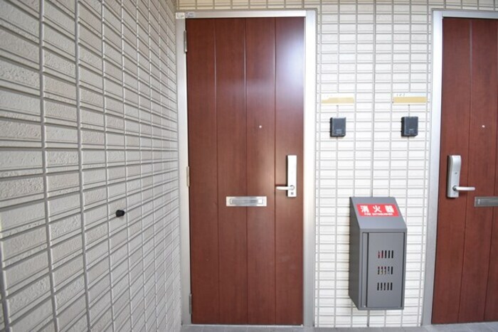 物件内観写真20　(玄関)