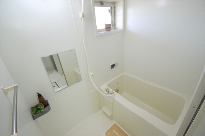 物件内観写真5　(浴室)