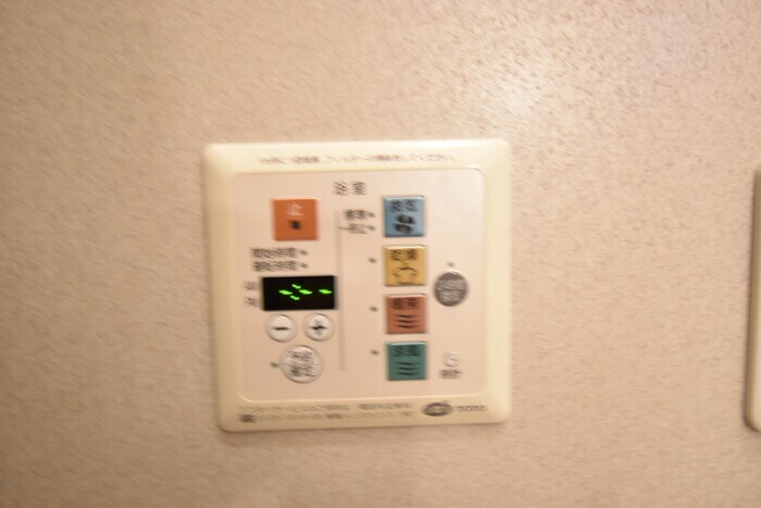 物件内観写真15　(浴室換気乾燥機)