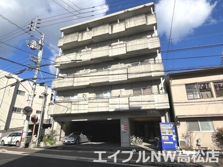 リンヒナーノe+外観写真
