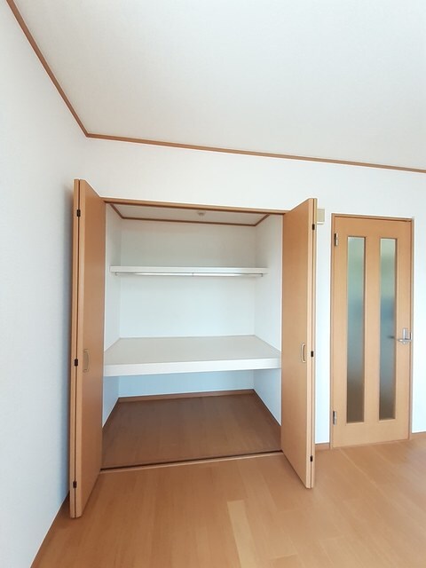 物件内観写真9　(収納)