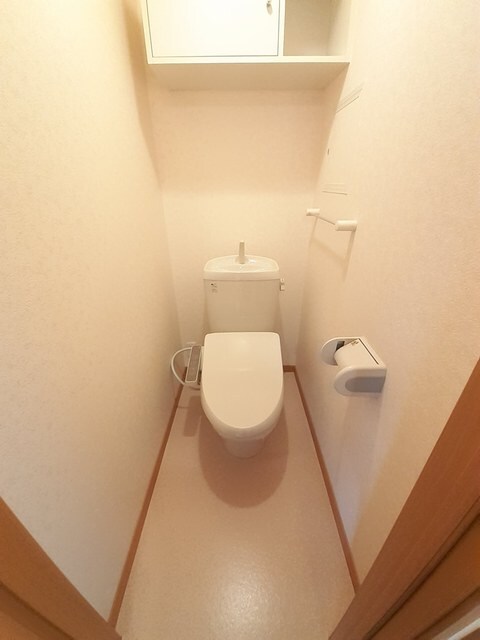 物件内観写真6　(トイレ)