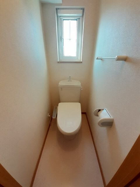 物件内観写真7　(トイレ)