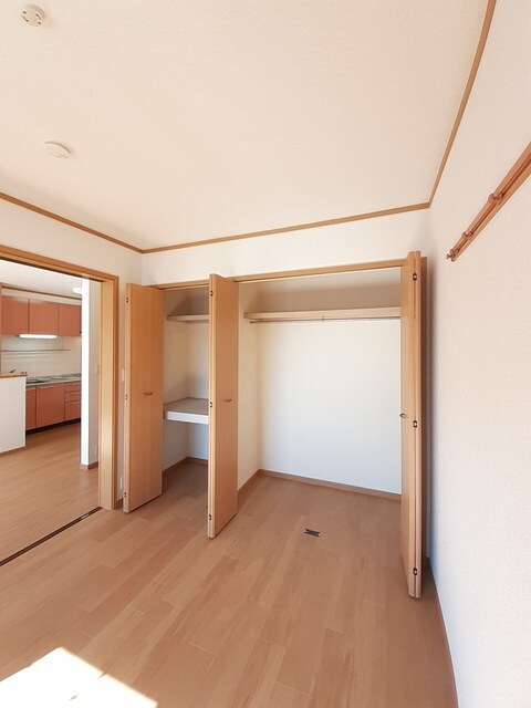 物件内観写真10　(収納)