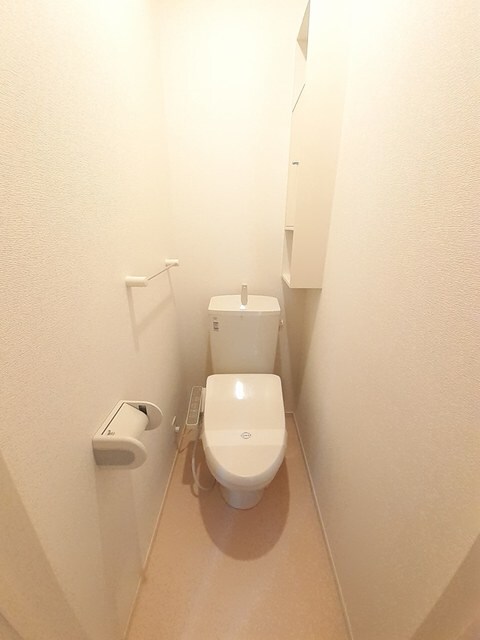 物件内観写真7　(トイレ)