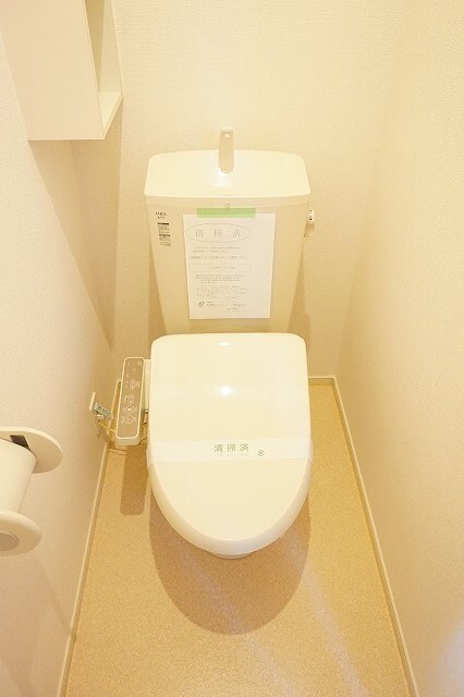 物件内観写真8　(トイレ)